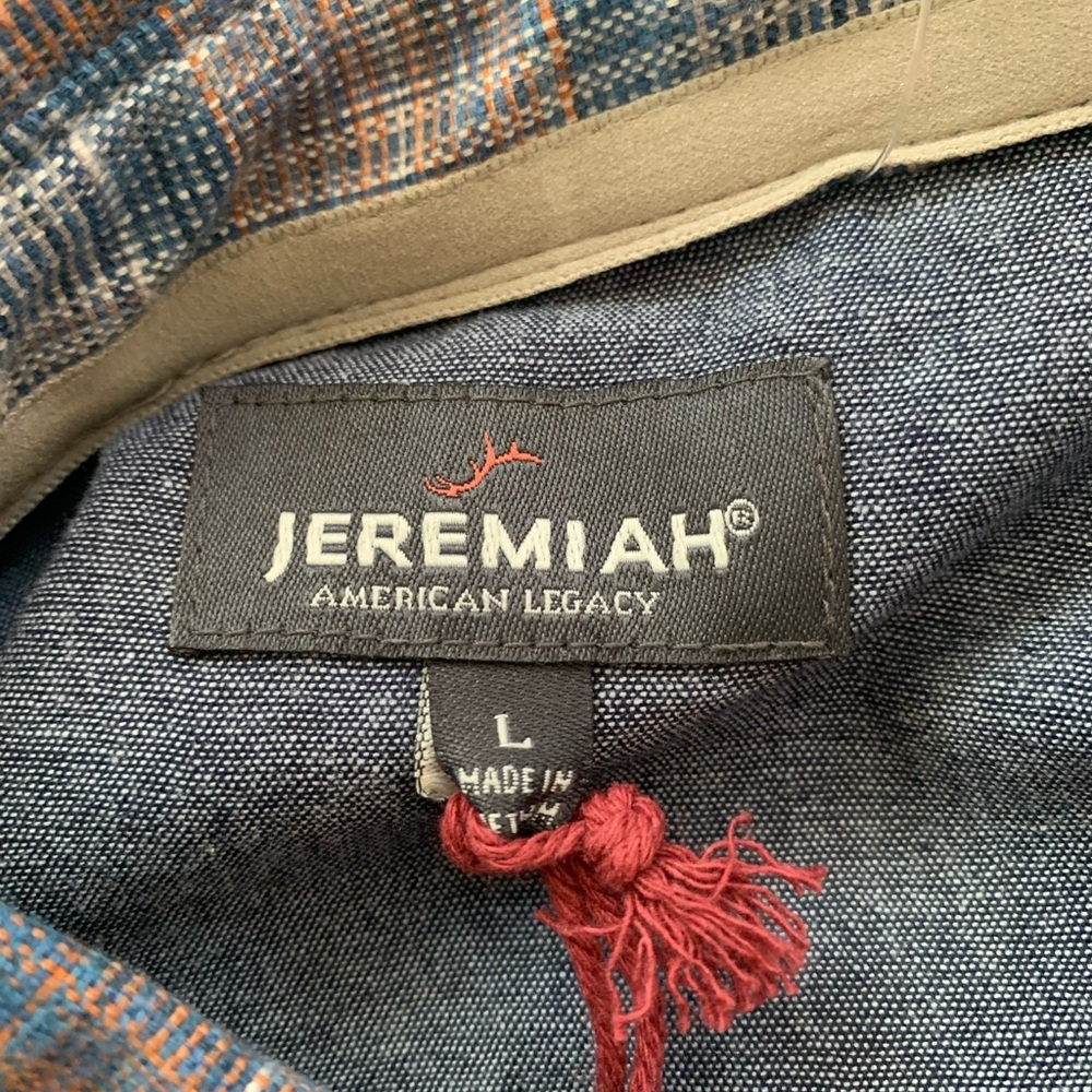 NWT Jeremiah Men’s Flannel Long Sleeve Button Down Shirt - Size L - Picture 3 of 4